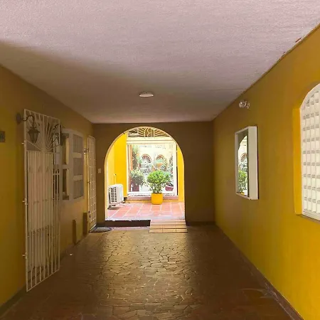 Beautiful Duplex In The Historic Center! Cartagena