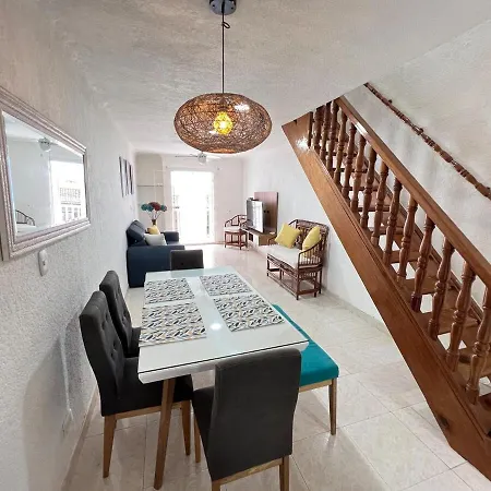 Apartment Beautiful Duplex In The Historic Center!