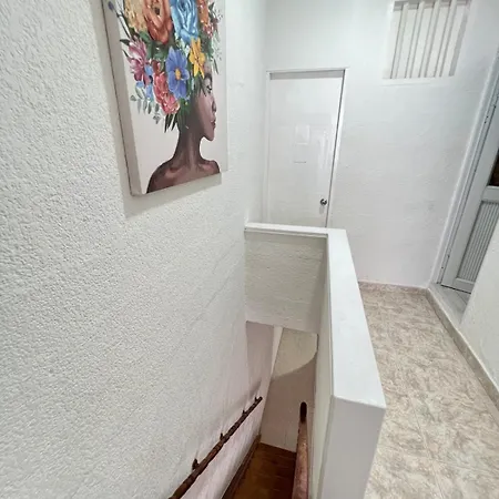 Beautiful Duplex In The Historic Center! *